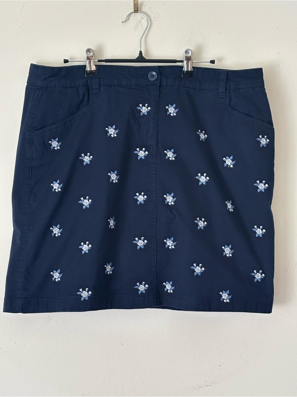 Karen Scott Navy Whimsy/ Cottagecore Mini Skort Light-Blue Floral Embroider 14
